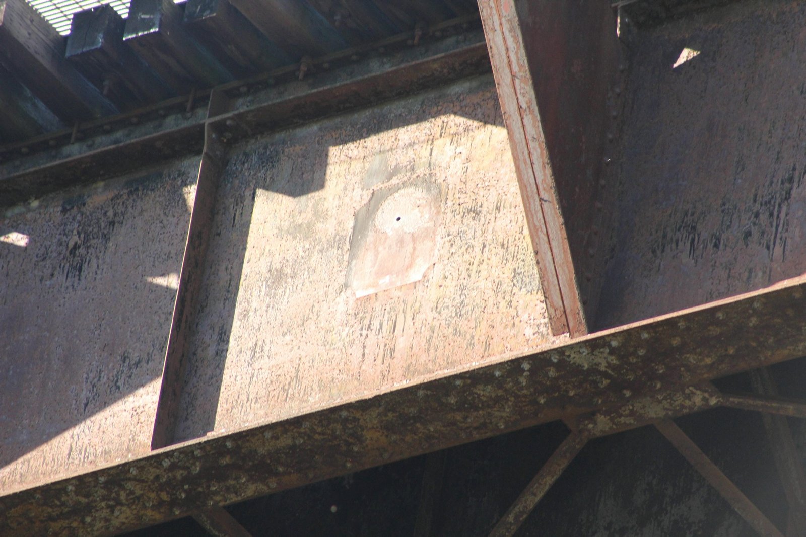 Missing plaque on span #34